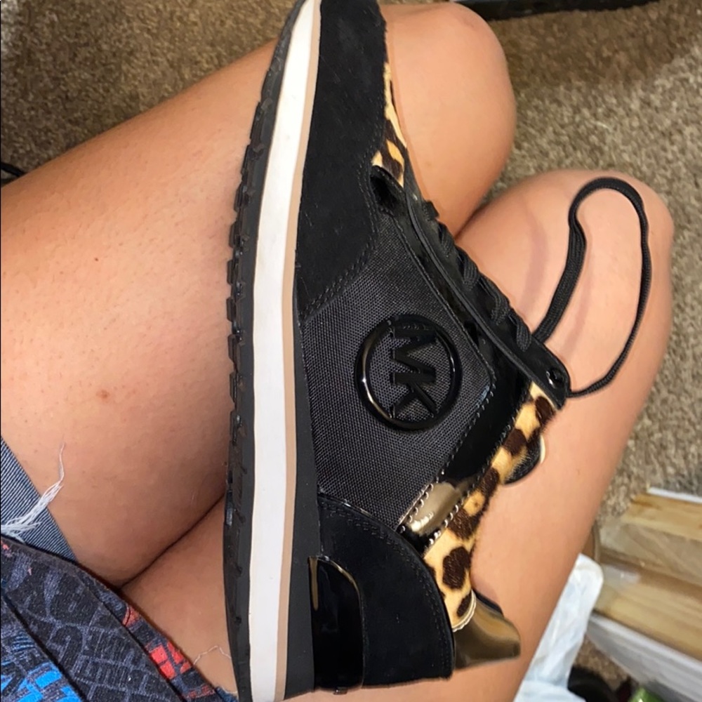 ✨MK Shoes✨